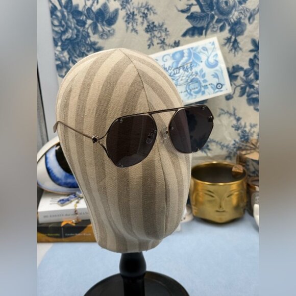 🆕 ALEXANDER MCQUEEN 🧿 NWOT AM0367S-001 Icon Sunglasses, Ruthenium & Black Lens - Picture 4 of 16